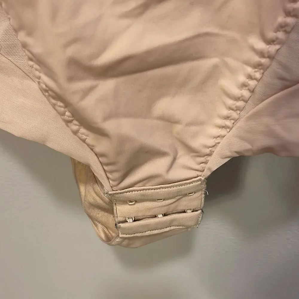 Maidenform woman’s nude